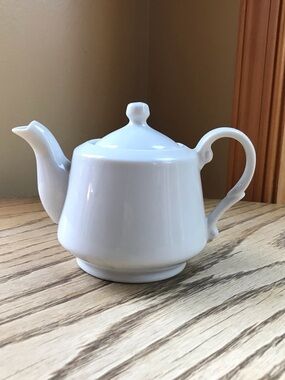 VTG Individual Teapot